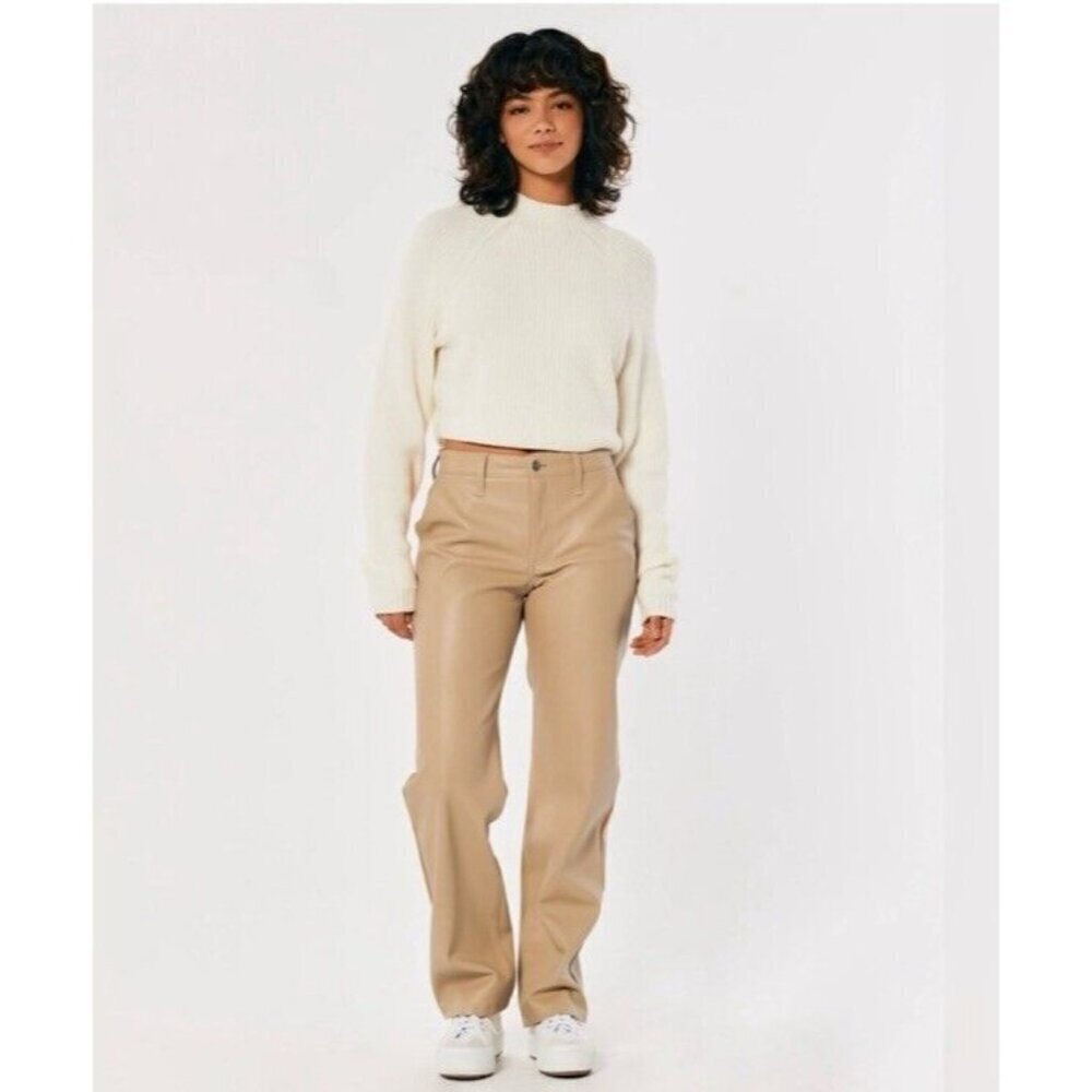 Hollister Nude Beige Faux Leather  Relaxed High Rise Straight Leg Pants Sz 31